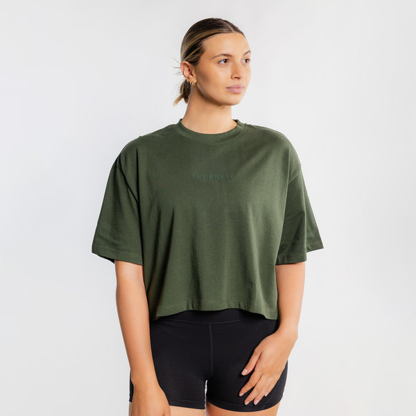 THE BRAVE - WOMEN'S LIFESTYLE OVERSIZED CROPPED T-SHIRT - DARK OLIVE